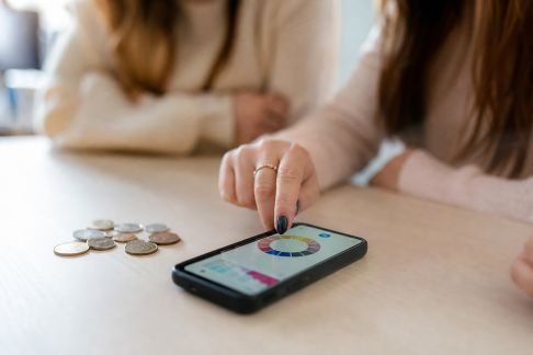 Faciliter le suivi des dépenses EVJF : applications et astuces simples à adopter