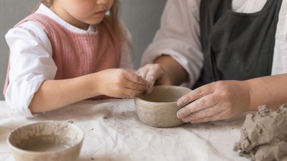Initiation à la poterie ou modelage d’argile : laissez parler votre créativité