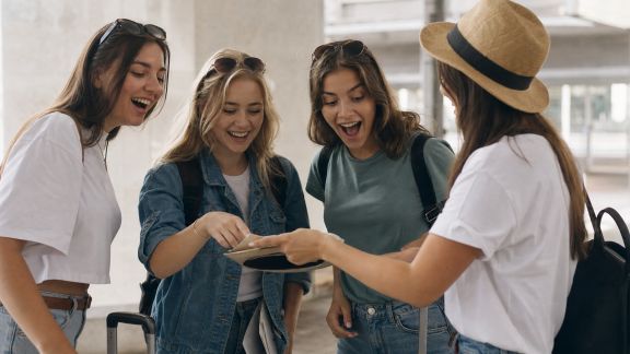 Séjour mystère : organiser un EVJF à la destination surprise pour toute la bande