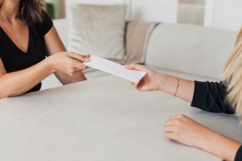 Minimiser les acomptes et avances lors de la réservation d’un EVJF