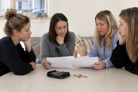 Gérer les attentes des participantes face au budget EVJF : conseils pratiques