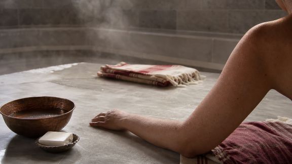 Comment profiter des rituels hammam pour un pur moment de relaxation