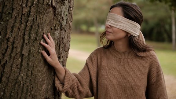 Expérience sensorielle : balade à l’aveugle et éveil des sens